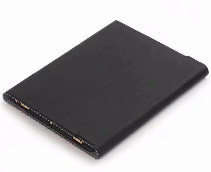 iPad 9.7 5/6 Leather Look Split Bluetooth Keyboard Case with Pen Slot