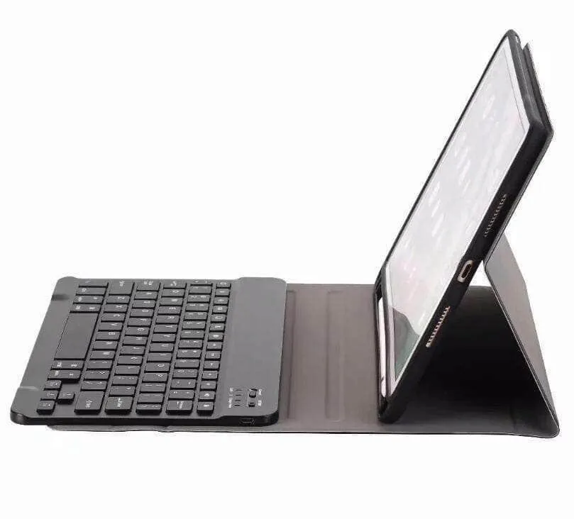 iPad 9.7 5/6 Leather Look Split Bluetooth Keyboard Case with Pen Slot