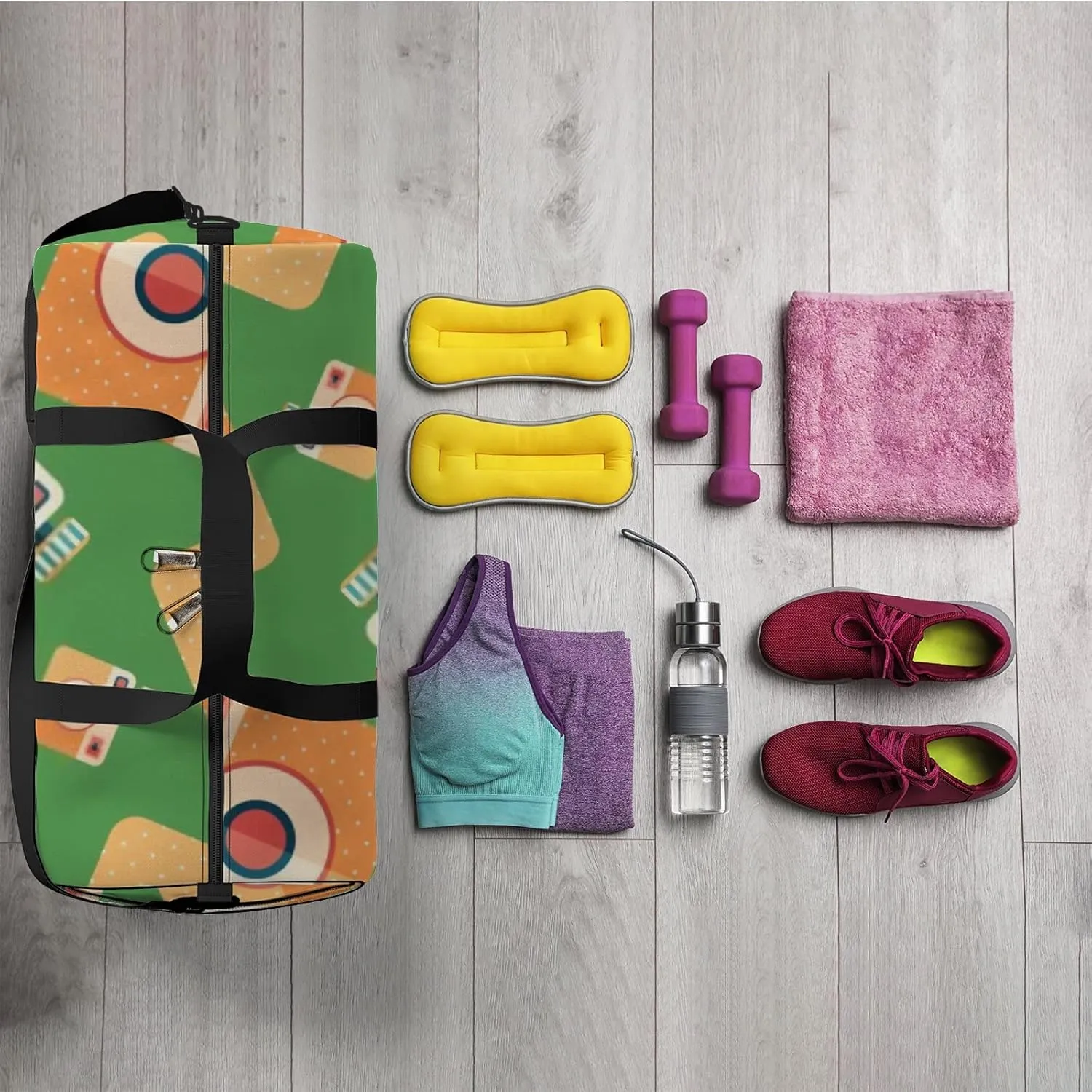 Sports Gym Bag for Women and Men Waterproof Camera Icon Pattern Green Duffel Bag Lightweight Carryon Traveling Boarding Gripsack